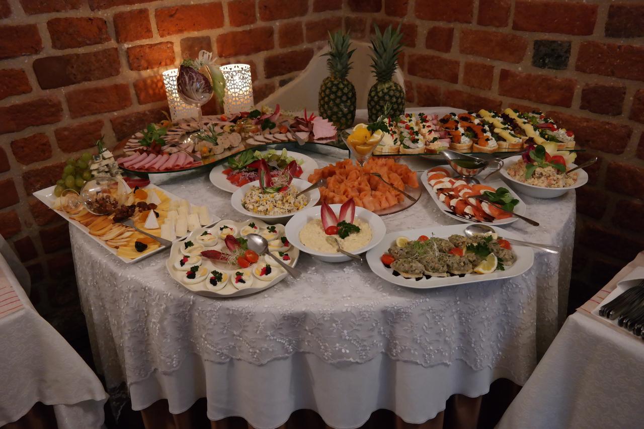 Zamek Królewski Boutique Hotel Niepołomice Extérieur photo