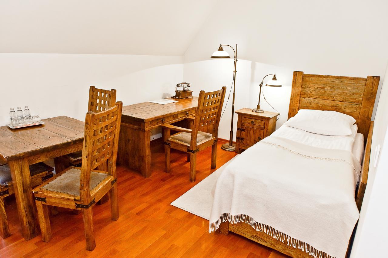 Zamek Królewski Boutique Hotel Niepołomice Extérieur photo